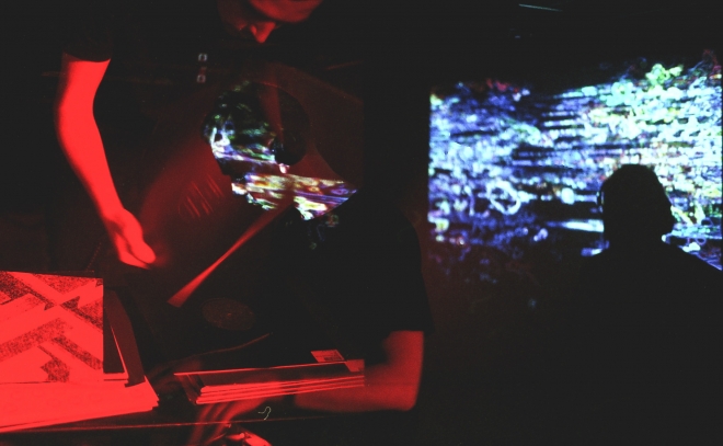 11 Border Collapse, Hranice, Karnola, Kodex